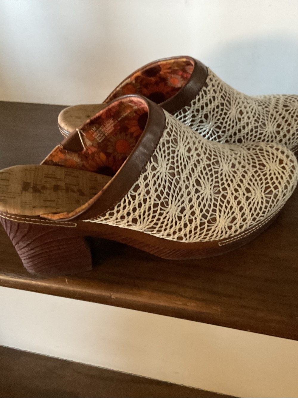 Korks By Kort Ease Nora Slip On Crochet Lace Detail Clog Mule Womens 11M 3" Heel - Picture 8 of 10